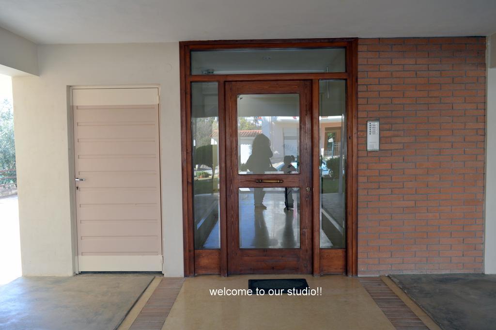 Deili Studio Loft Kalamata Exterior photo